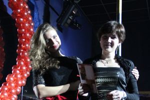 14 февраля в клубе «Хотэй» состоялось ежегодное шоу для влюбленных «Love Story»