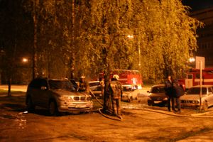 На Дружбе загорелся BMW