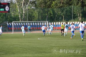 В Великих Луках состоялся матч Первенства СЗФО по футболу между командами «Луки-Энергия» и «Химик»