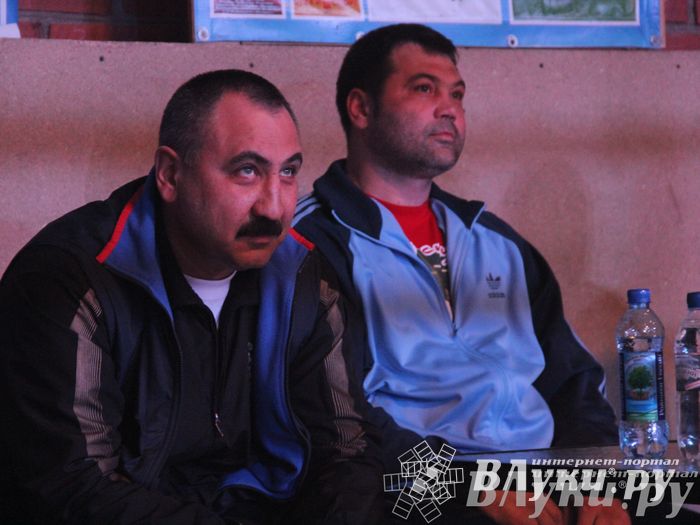В Великих Луках состоялась матчевая встреча по боксу