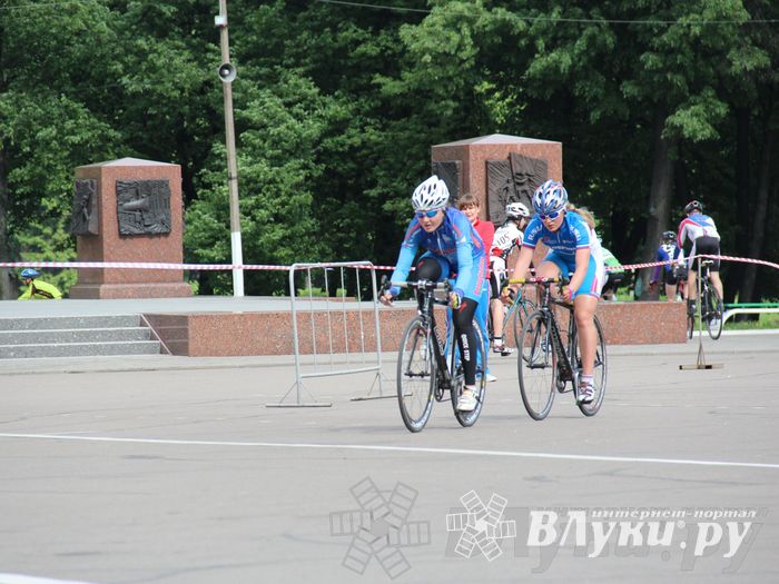 Гонка-критериум по велосипедному спорту