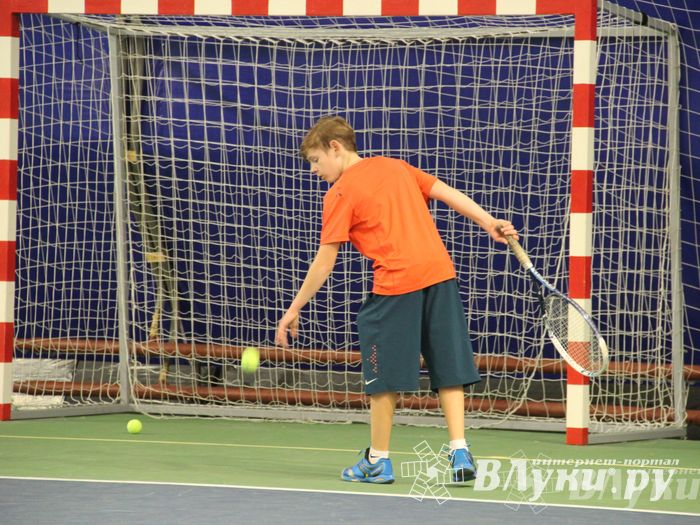 В СК «Ника» прошел открытый городской турнир по большому теннису (фото)