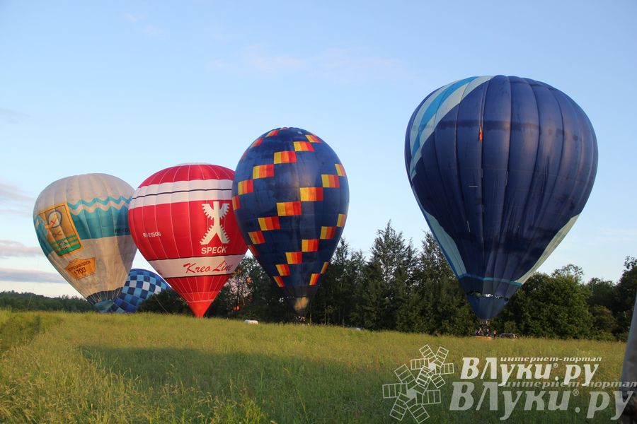 Пилоты совершили третий спортивный полет