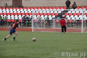 В Великих Луках прошел международный детский турнир по футболу «Наши надежды»