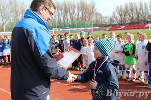 В Великих Луках прошел международный детский турнир по футболу «Наши надежды»