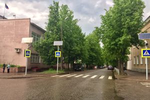 В Великих Луках на ул. Л.Чайкиной появилмсь светофоры на солнечной батарее (ФОТО)