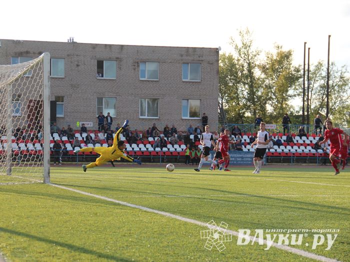 «Луки-Энергия» сыграла вничью в матче 4-го тура (ФОТО)