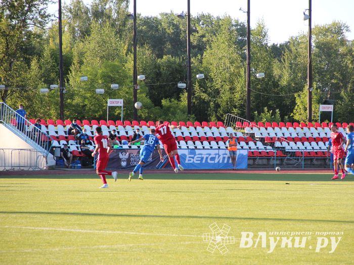 Футбол (ФОТО)