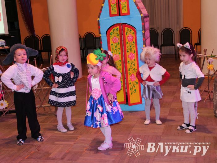 Открытый урок самых маленьких артистов ГДК им. Ленина (ФОТО)