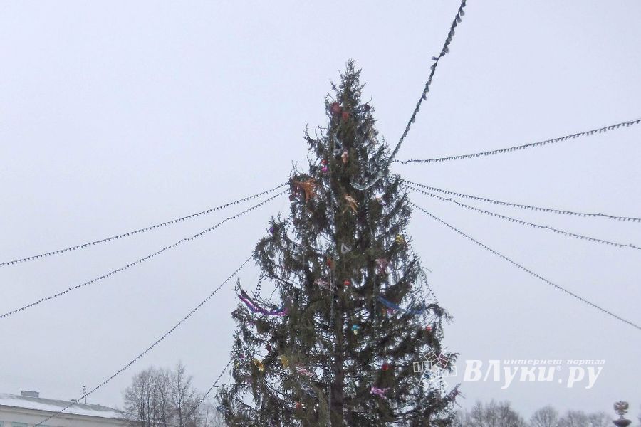 Город готовится к Новому году