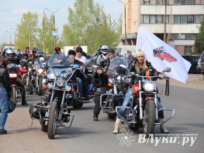 В Великих Луках прошло открытие мотосезона (ФОТО)