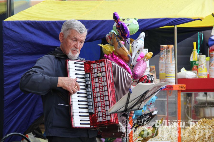 Торговый центр «Апельсин» отметил День рождения