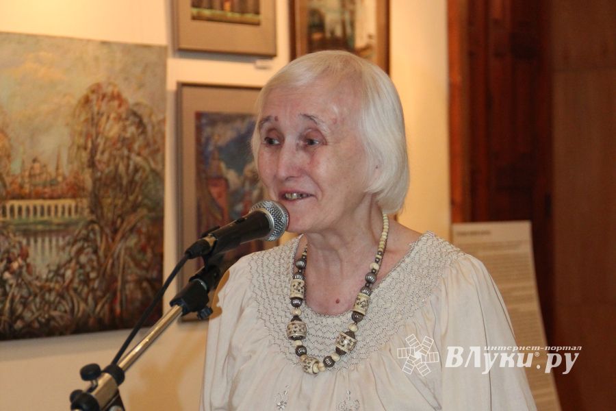 Московские художницы представили великолучана великие города (ФОТО)