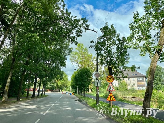 В Великих Луках идёт ремонт теплосетей (ФОТО)