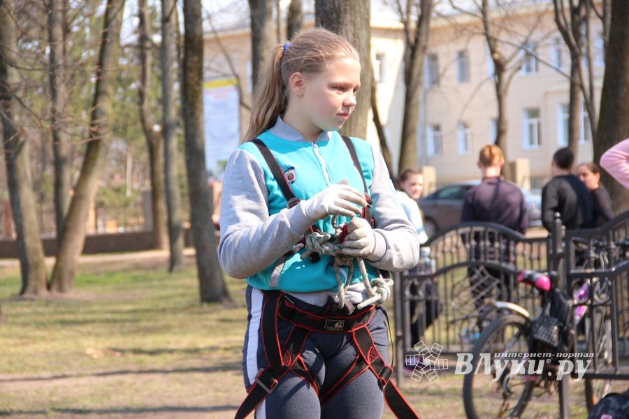 В Великих Луках прошло Первенство по спортивному туризму (ФОТО)