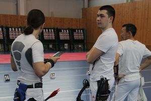 В Великих Луках стартовали всероссийские соревнования лучников (фото)