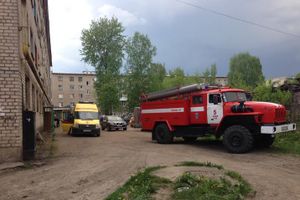 На Дружбе мужчина устроил пожар (ФОТО)