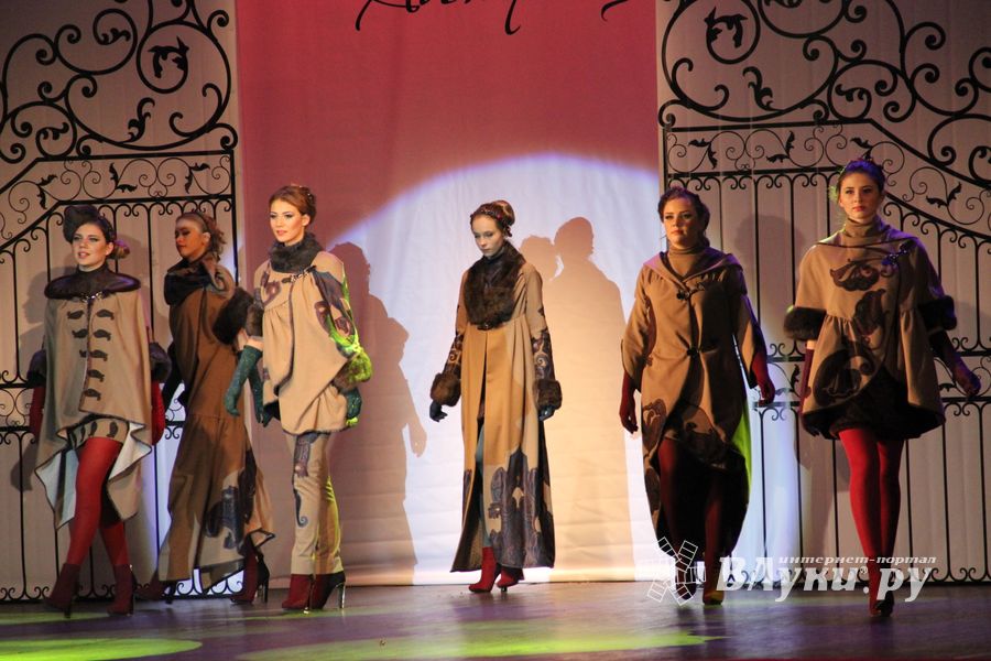 15 ноября театр моды "Абстракция" отметил 15-ти летний юбилей