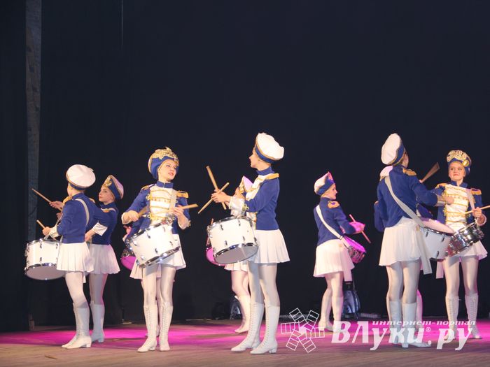 18 мая состоялся юбилейный концерт коллектива мажореток «Золотые погоны» (ФОТО)