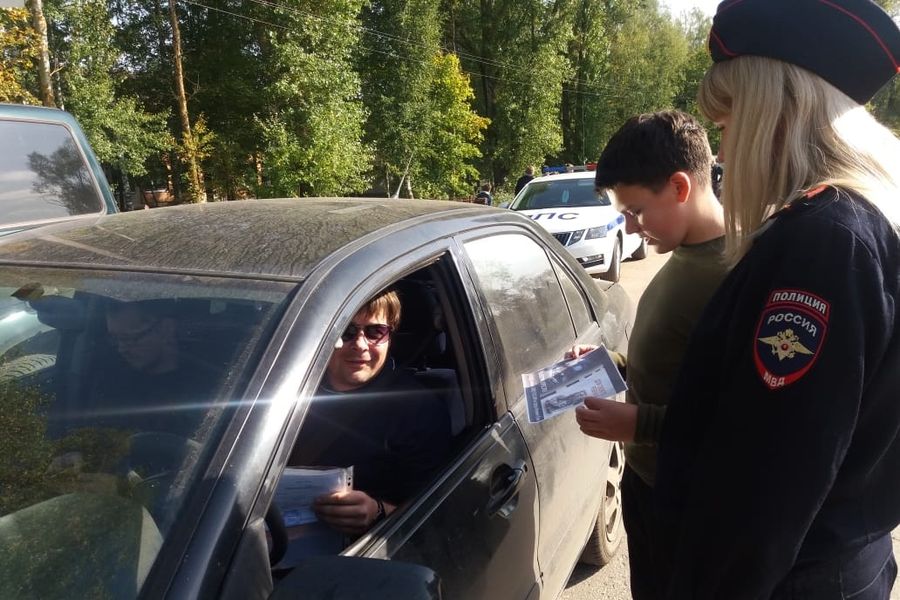 Водителям помогли выбрать кресло для своего ребёнка (ФОТО)