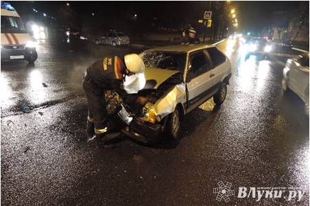 6 человек погибли, 42 пострадали на дорогах Псковской области за неделю (фото)