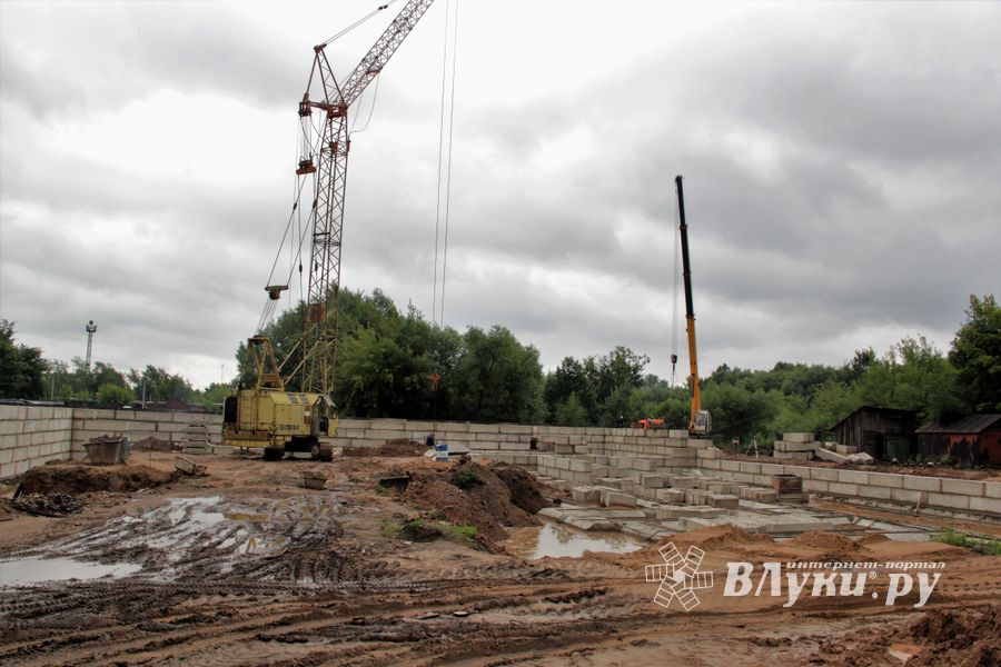 В Великих Луках построят новую 6-ю школу и начнут строить школу в районе ул. Герцена (ФОТО)