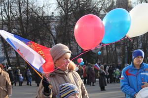 В Великих Луках состоялся торжественный митинг в честь Дня народного единства (ФОТО)