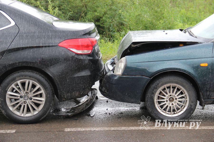 Из-за ДТП на улице Гражданской затруднено движение (ФОТО)