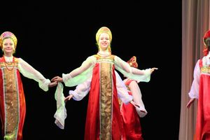 «Великолукская Веснянка» на сцене ДК ЛК