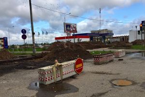 В Великих Луках перекрыта ул. Дружбы (ФОТО)