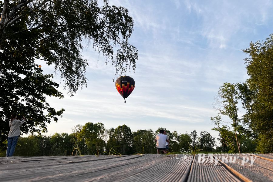 Международная встреча воздухоплавателей в Великих Луках .. ФОТО, ВИДЕО)