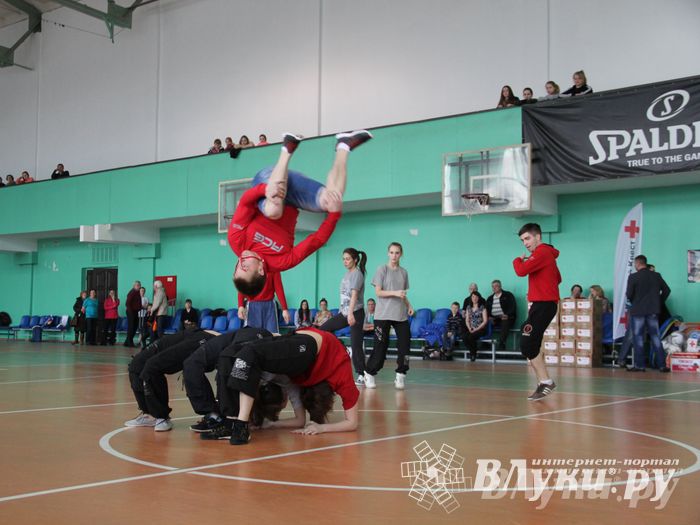 В Великих Луках прошли соревнования на Кубок Красного Креста