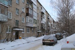 Смелые люди на крышах Великих Лук