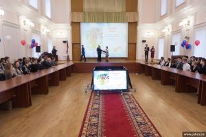 Более 100 педагогов и учащихся Псковской области получили областные и федеральные премии (фото)