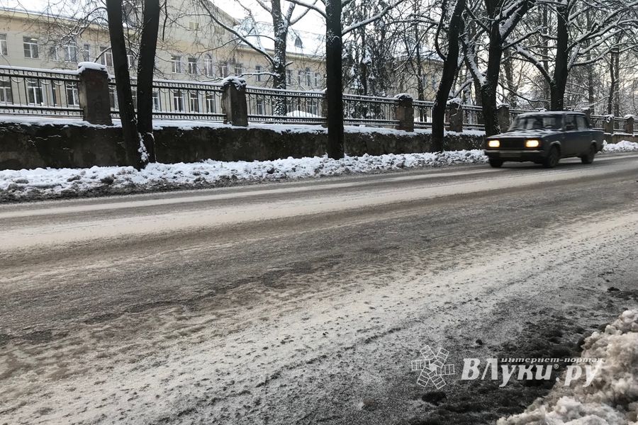 Обстановка на дорогах призывает к осторожности (ФОТО)