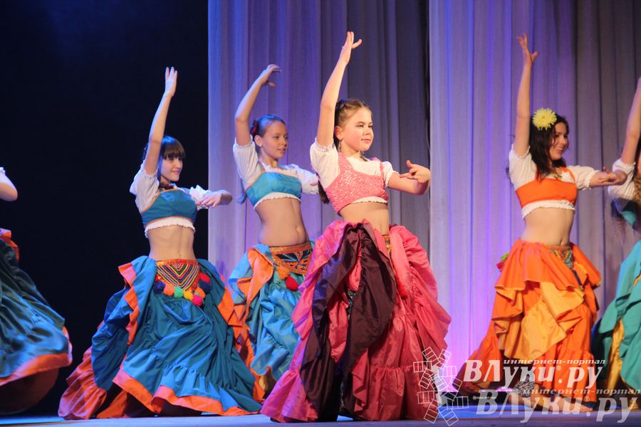 Фестиваль восточного танца «Мафраш» прошел в Великих Луках (фото)