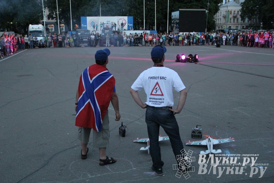 В Великих Луках прошел Фестиваль авиамодельного спорта (фото)