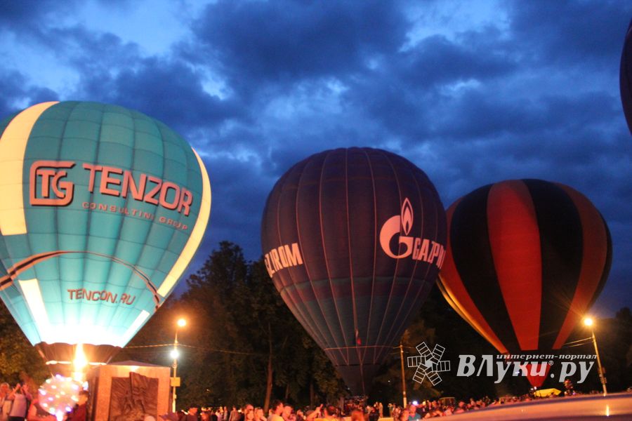Ночным свечением аэростатов завершилась 24-я Международная встреча воздухоплавателей (ФОТО)