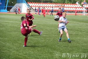 «Кожаный мяч» в Великих Луках. Зона ЮГ