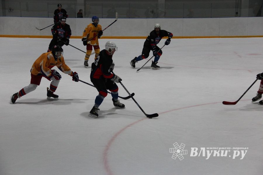 ХК «Экспресс» разгромил «Юниоров» (ФОТО)