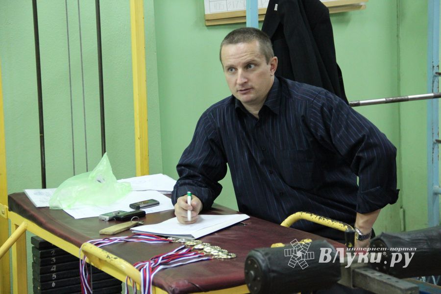 Открытый чемпионат  Великих Лук по тяжелой атлетике