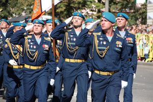 Военный парад в Великих Луках, часть II (ФОТО)