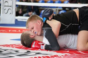 Открытый кубок по смешанному боевому единоборству ММА прошел в Великих Луках (ФОТО)