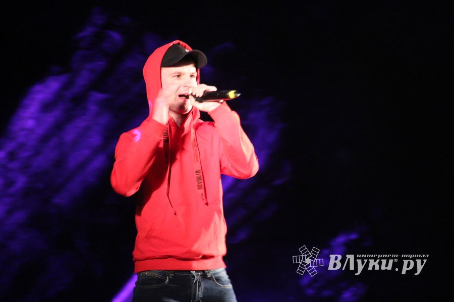 В Великих Луках состоялся финальный концерт медиа проекта «Новые Голоса на Новом Радио» (ФОТО)