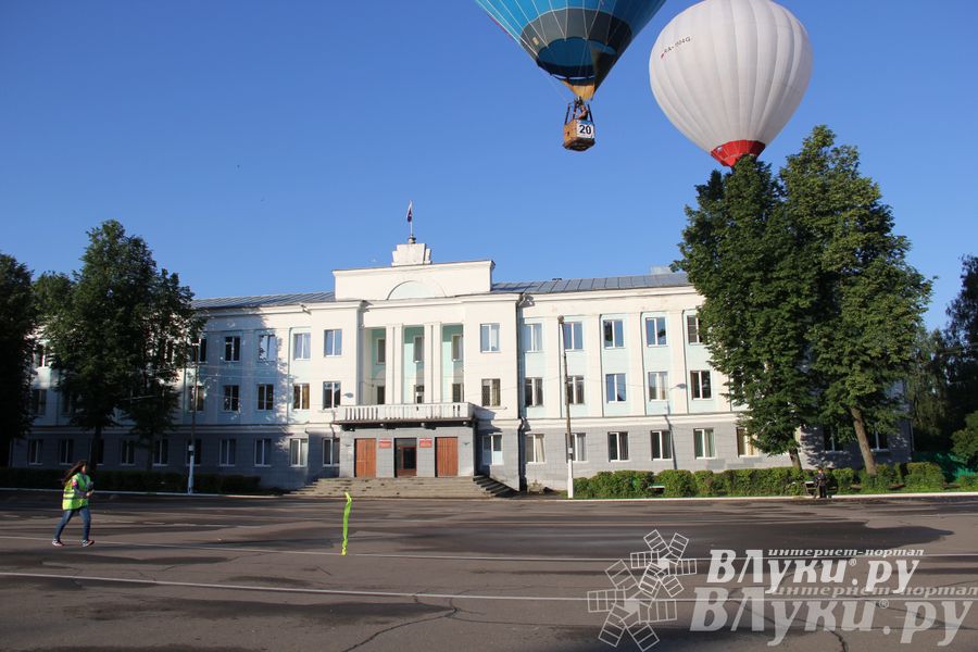 Первый спортивный полет состоялся