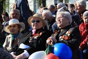 Великие Луки отмечают День Победы