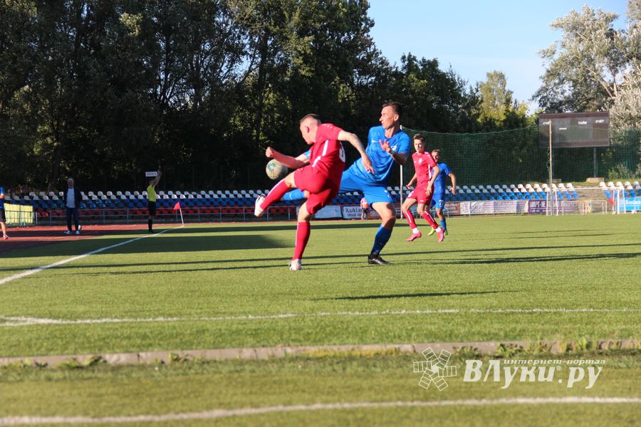 «Луки-Энергия» снова уступила гостям из Долгопрудного (ФОТО)