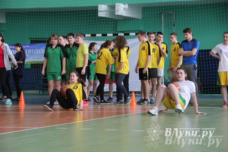 В Великих Луках прошли соревнования на Кубок Красного Креста