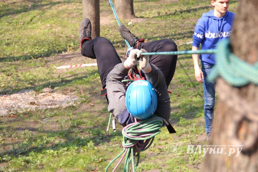 В Великих Луках прошло Первенство по спортивному туризму (ФОТО)