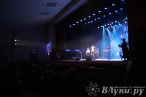 В ДК ЛК состоялся концерт Юрия Михайлова